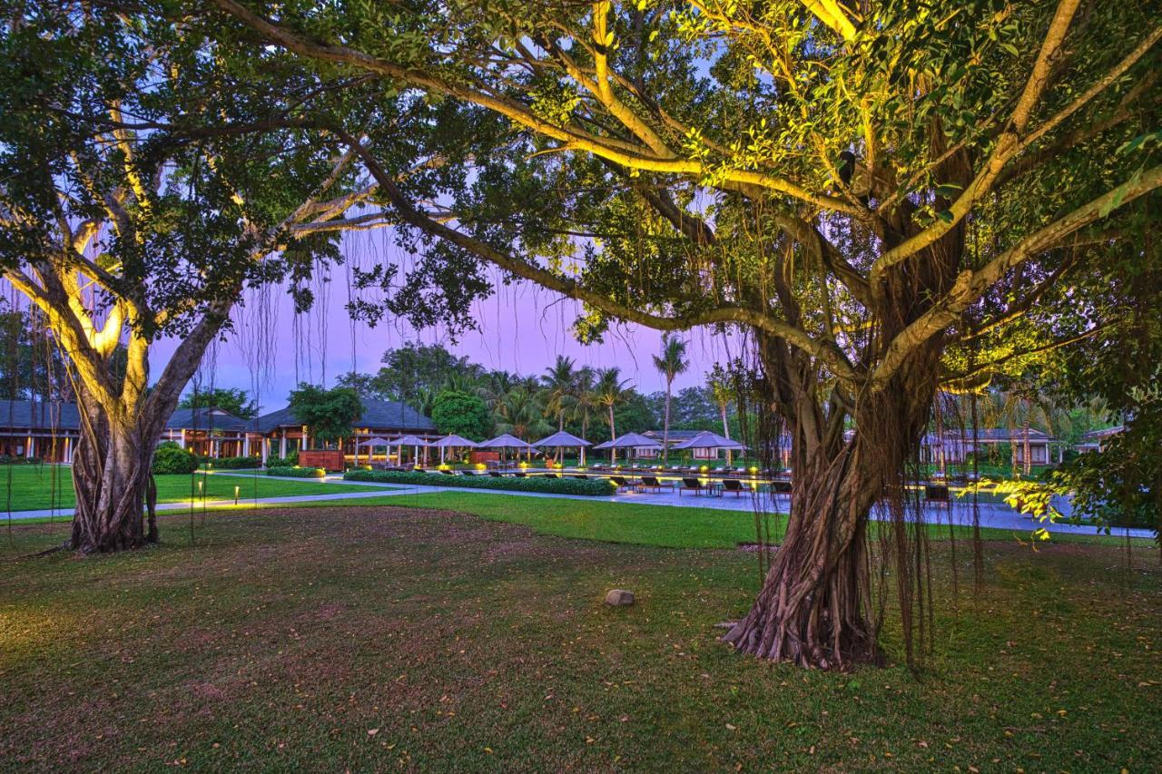 Legacy Mekong Hotel Can Tho Exterior photo